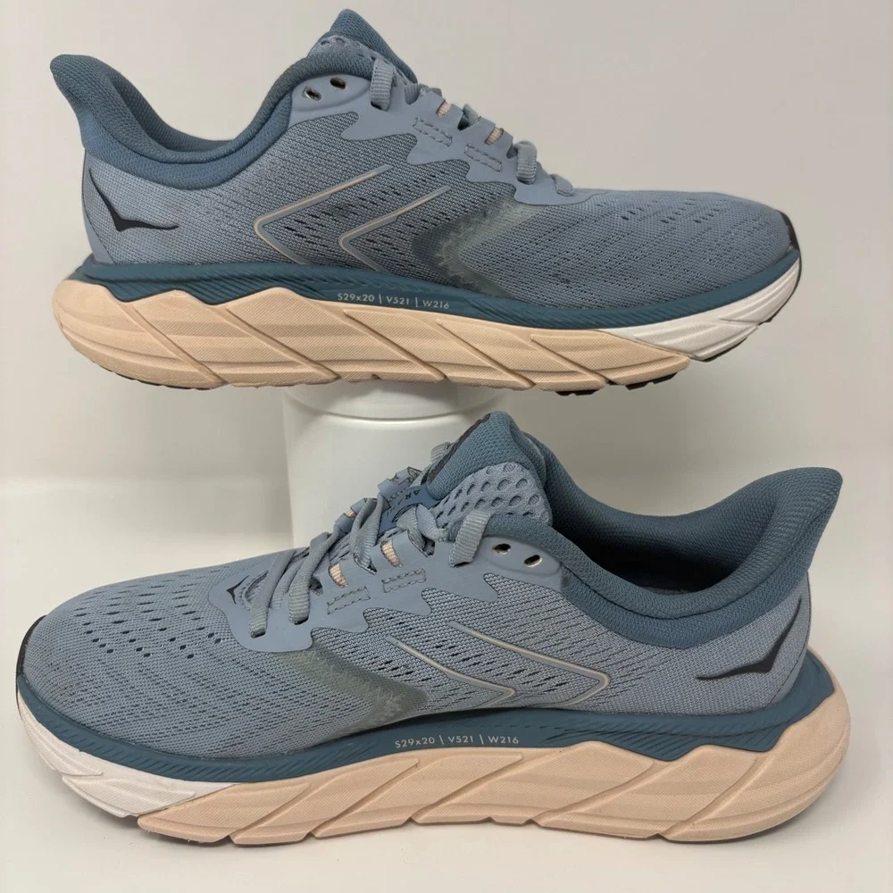 Hoka Arahi 5 Women's Size 6 Blue White Athletic Running Shoes (1115012 BFPB)